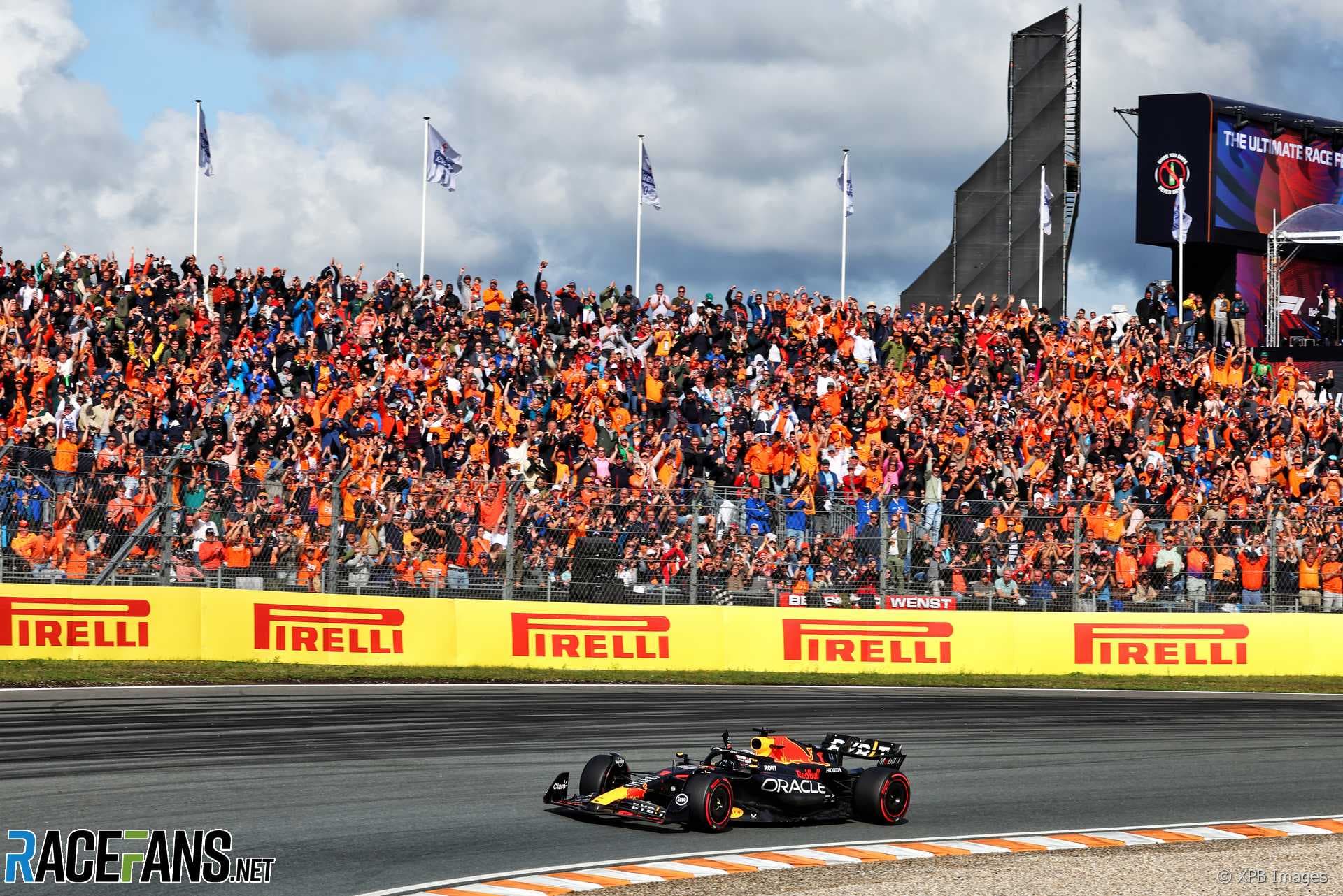 Последний шанс Ферстаппена на домашнюю победу и спорные решения FIA: главные темы Гран-при Нидерландов 2026