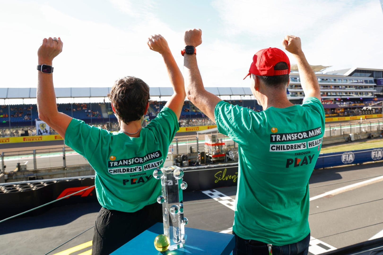Благотворительный фонд Starlight Children’s Foundation стал лауреатом премии F1 Allwyn Global Community Award