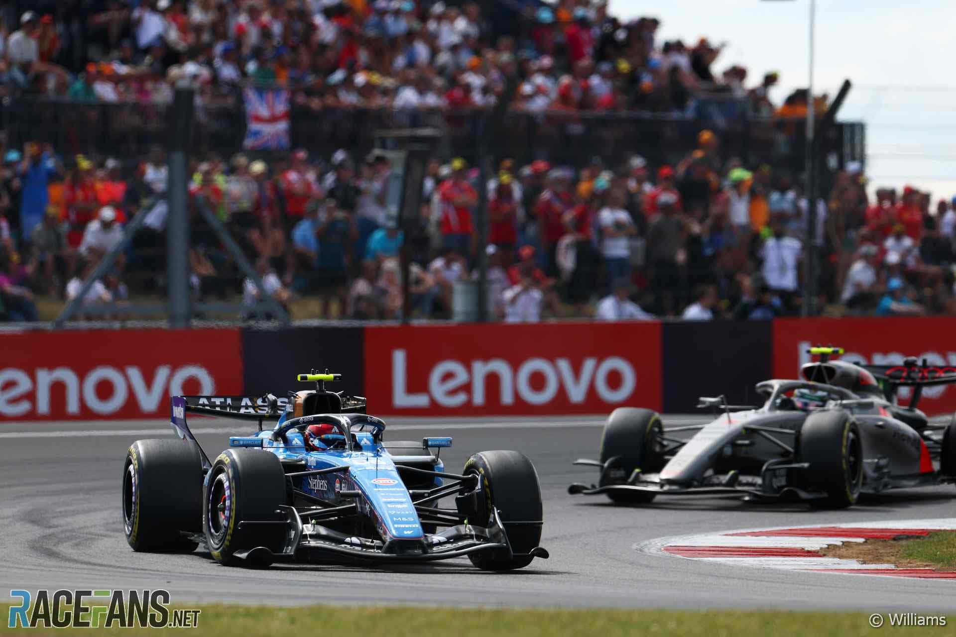Карлос Сайнс: Обновления Williams на Гран-при Великобритании стали "тревожным звонком"